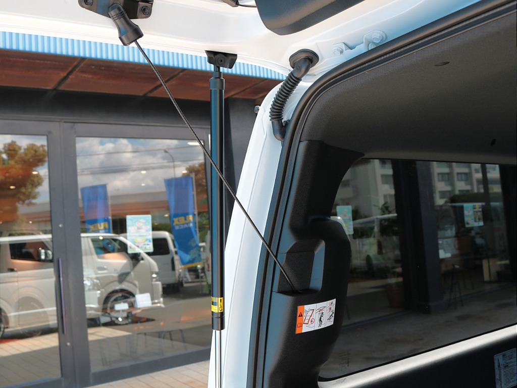 新車！９型ハイエースバンダークプライムⅡディーゼル２ＷＤ！お問い合わせは熊本店まで！→LINE ID:@911rzfld　TEL:096-386-6039　mail:kumamoto@flex.jp