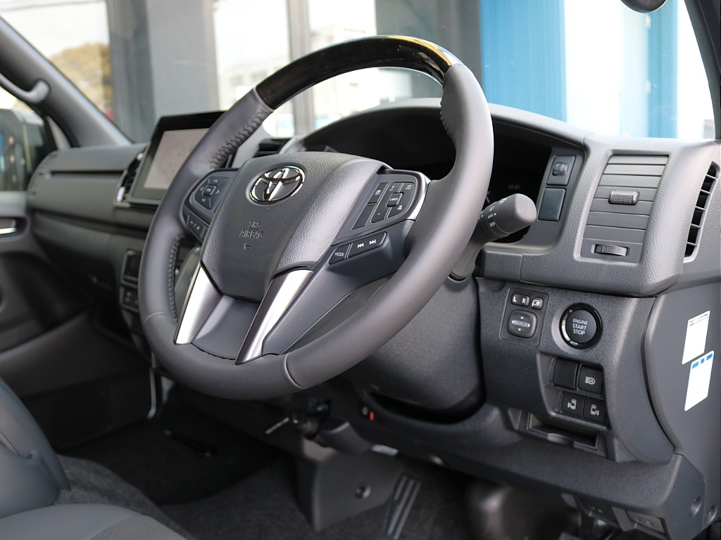 新車！９型ハイエースバンダークプライムⅡディーゼル２ＷＤ！お問い合わせは熊本店まで！→LINE ID:@911rzfld　TEL:096-386-6039　mail:kumamoto@flex.jp