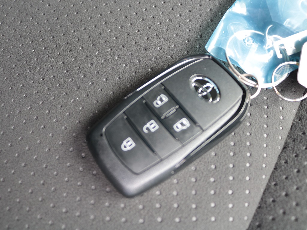 新車！９型ハイエースバンダークプライムⅡディーゼル２ＷＤ！お問い合わせは熊本店まで！→LINE ID:@911rzfld　TEL:096-386-6039　mail:kumamoto@flex.jp