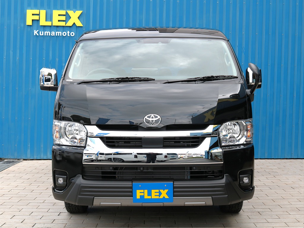 新車４ＷＤをベースに内外装カスタムしました！