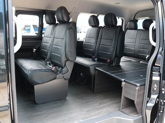 ＦＬＥＸオリジナルＺＥＲＯ（ゼロ）ワゴンベッドキットを装着！リアは床張り施工！！