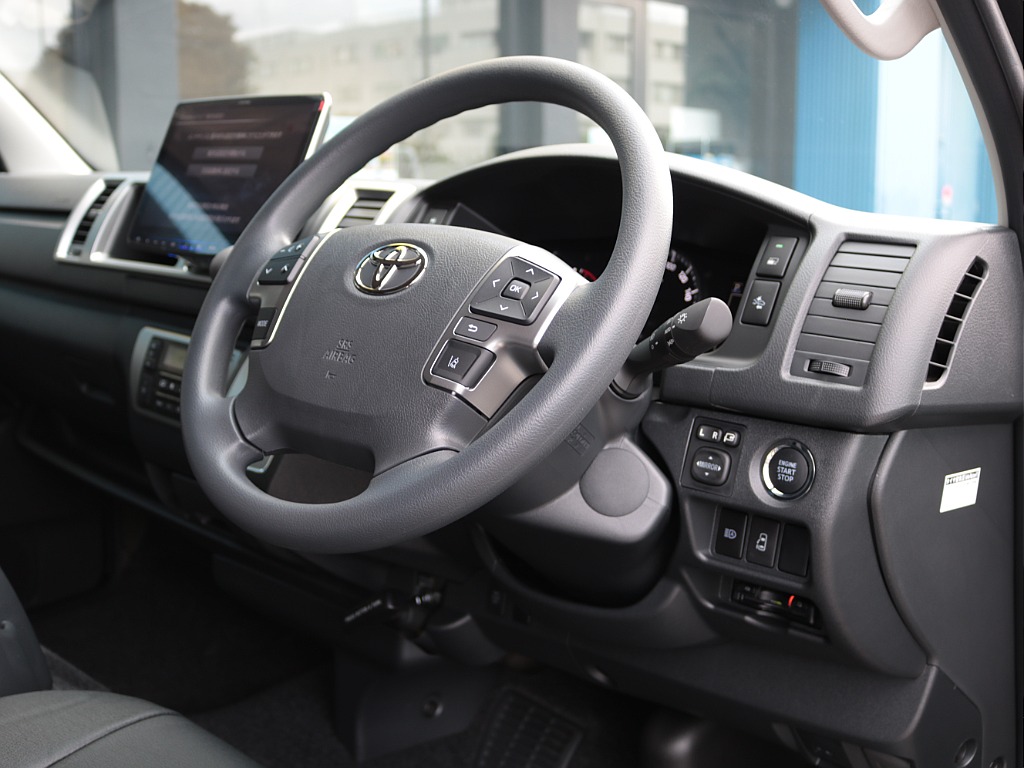 プッシュスタート＆スマートキー！パワースライドドア！ステアリングスイッチも完備！ＥＴＣ２.０付き！