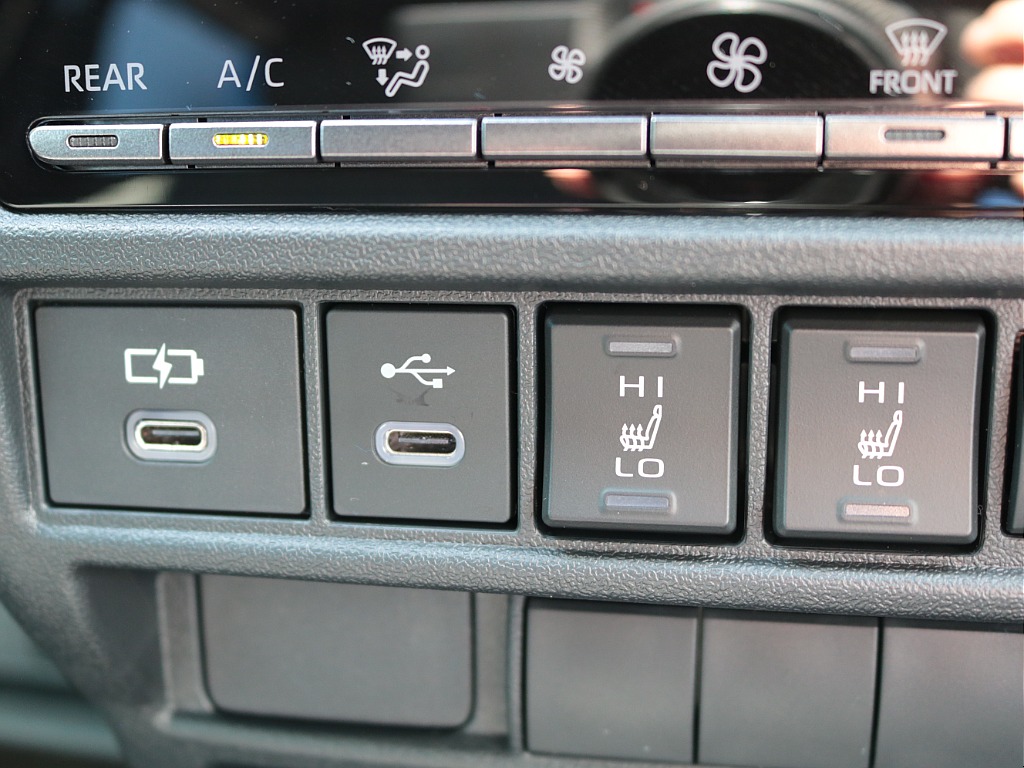 新車！９型ハイエースバンダークプライムⅡディーゼル２ＷＤ！お問い合わせは熊本店まで！→LINE ID:@911rzfld　TEL:096-386-6039　mail:kumamoto@flex.jp