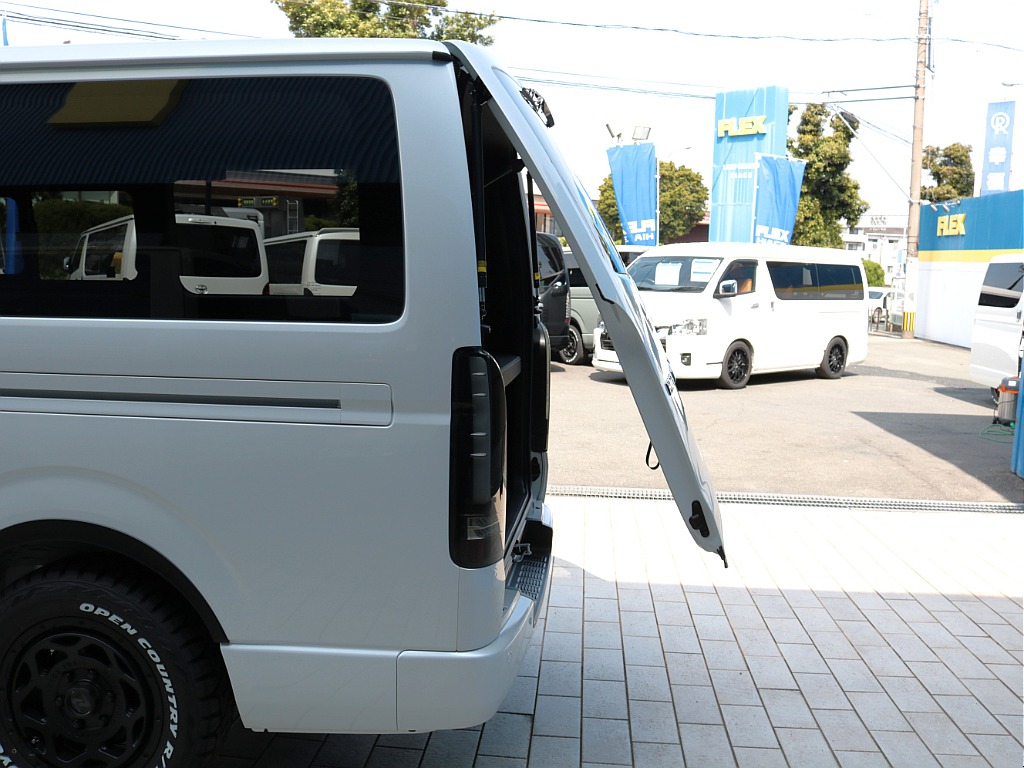 新車！９型ハイエースバンダークプライムⅡディーゼル２ＷＤ！お問い合わせは熊本店まで！→LINE ID:@911rzfld　TEL:096-386-6039　mail:kumamoto@flex.jp