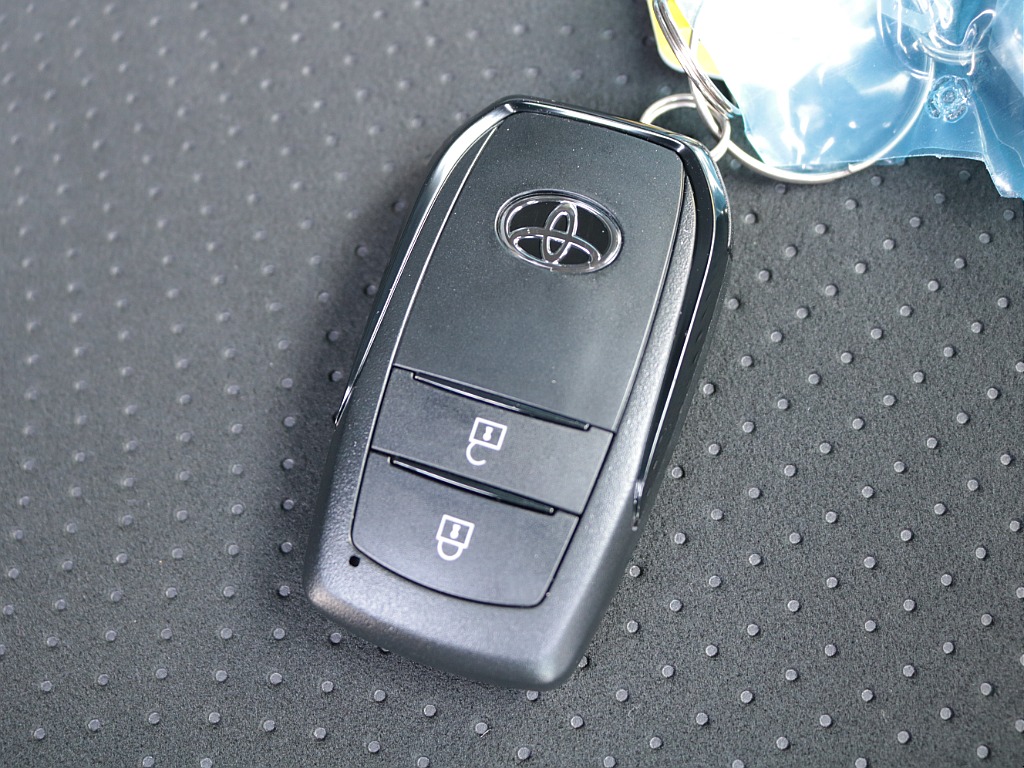 新車！９型ハイエースバンダークプライムⅡディーゼル２ＷＤ！お問い合わせは熊本店まで！→LINE ID:@911rzfld　TEL:096-386-6039　mail:kumamoto@flex.jp