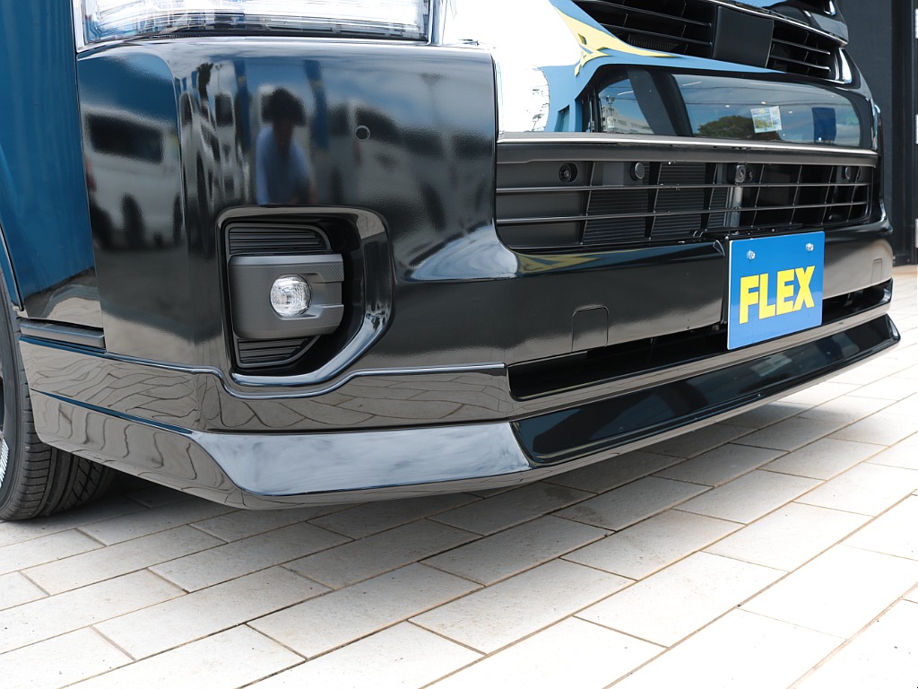 新品ＦＬＥＸフロントスポイラー！！フェイス周りが引き締まりますね♪