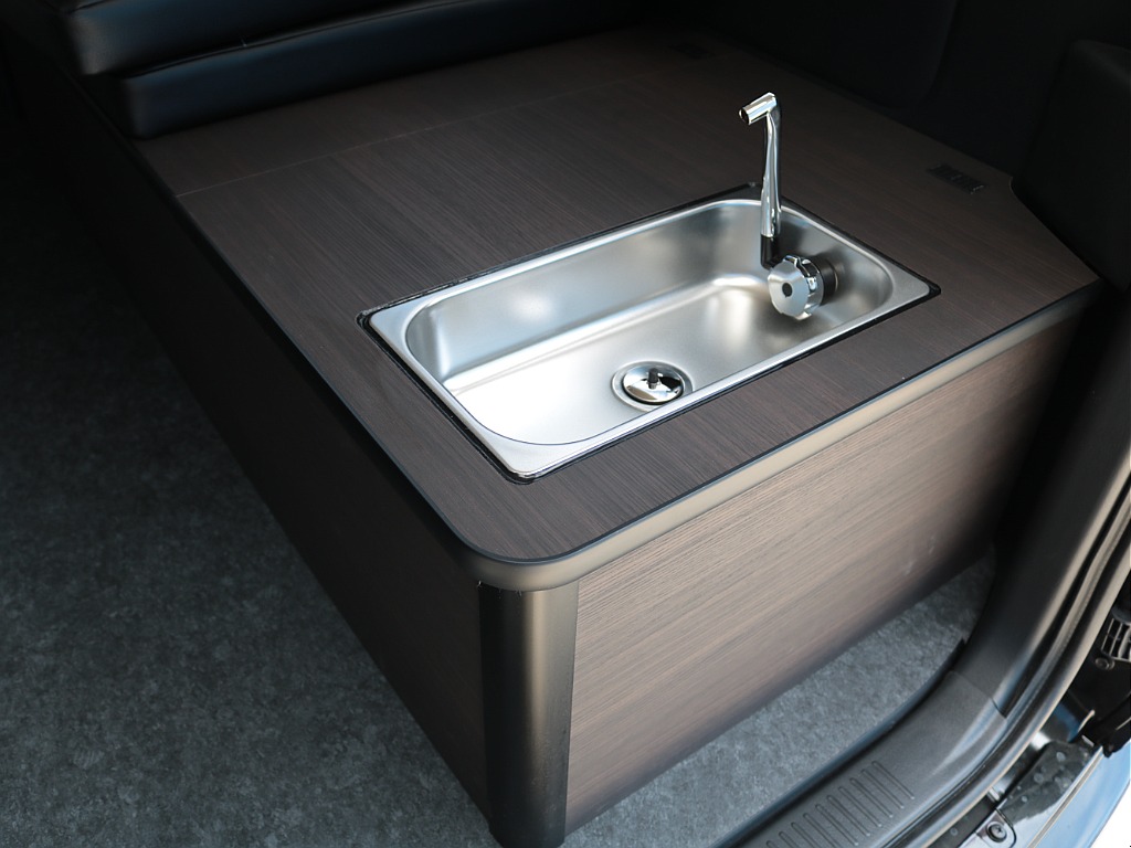 新車！９型ハイエースバンダークプライムⅡディーゼル２ＷＤ！お問い合わせは熊本店まで！→LINE ID:@911rzfld　TEL:096-386-6039　mail:kumamoto@flex.jp