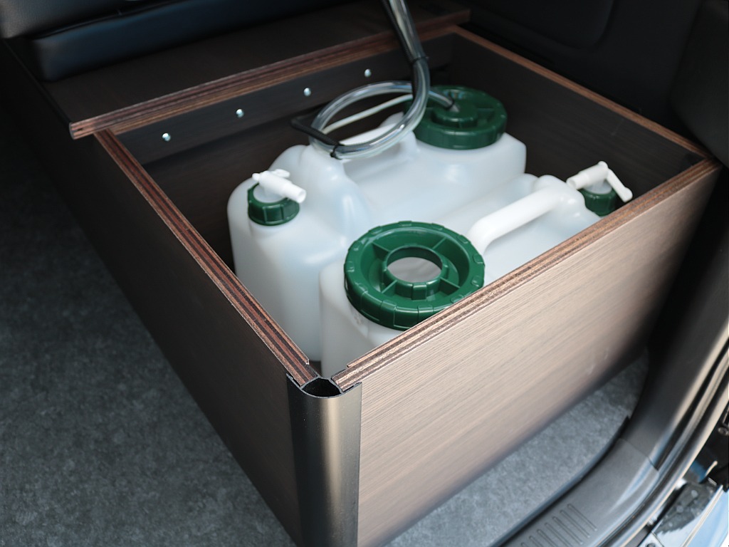 新車！９型ハイエースバンダークプライムⅡディーゼル２ＷＤ！お問い合わせは熊本店まで！→LINE ID:@911rzfld　TEL:096-386-6039　mail:kumamoto@flex.jp