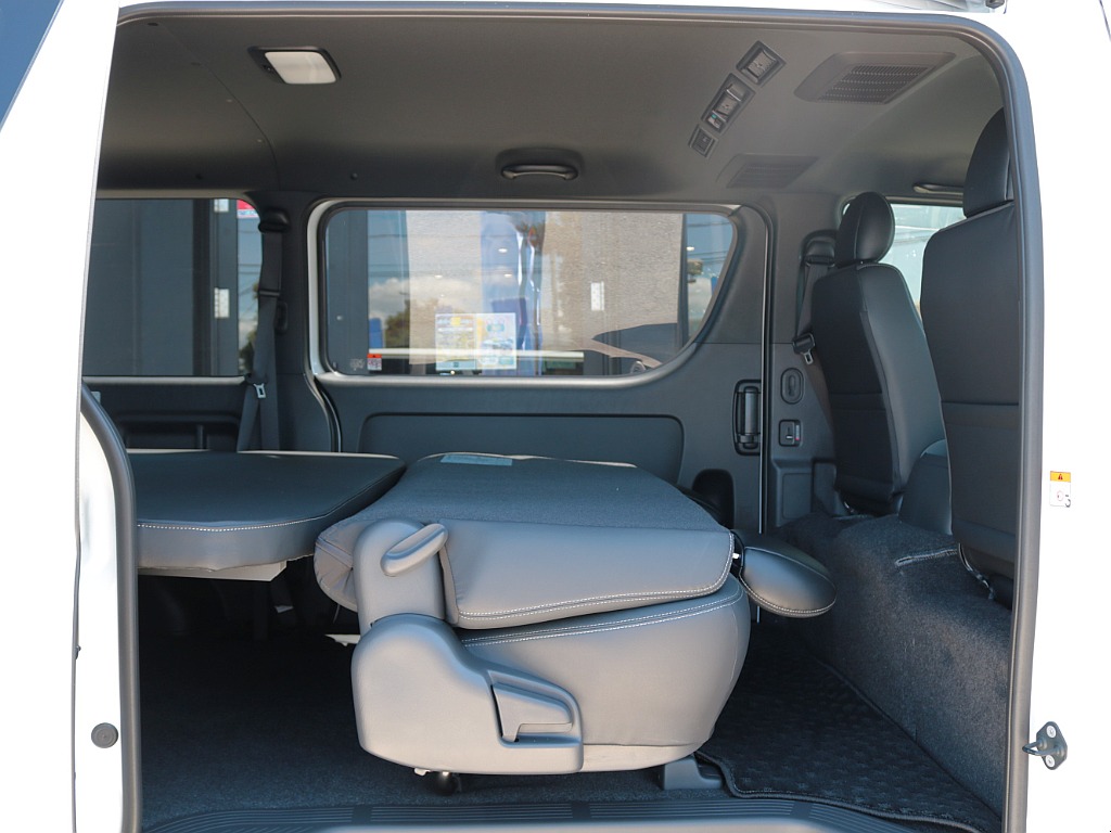 全国各地ご納車可能です！まずはハイエース熊本店までお問合せください！ＴＥＬ：096-386-6039マデ！