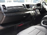 黒木目パネルでインパネ周りをシックに☆彡