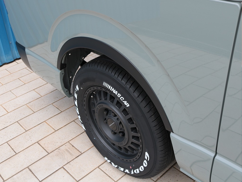 車高を下げたかのようなスタイリッシュな見た目を実現します☆彡