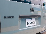 マットブラックなエンブレムでオフロード感やミリタリー感を強調！車全体をぐっと引き締めます☆彡