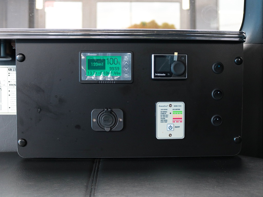 電源環境を確保できる外部電源付きです☆彡