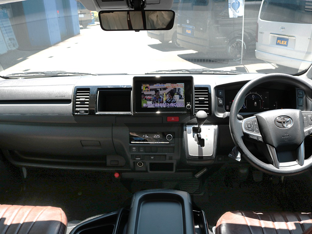 ＴＲＨ２１４Ｗ　ワゴンＧＬ　２７００Ｇ　２ＷＤ　車検３年付き