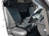 ブラックレザー調シートカバーでお手入れラクチン♪