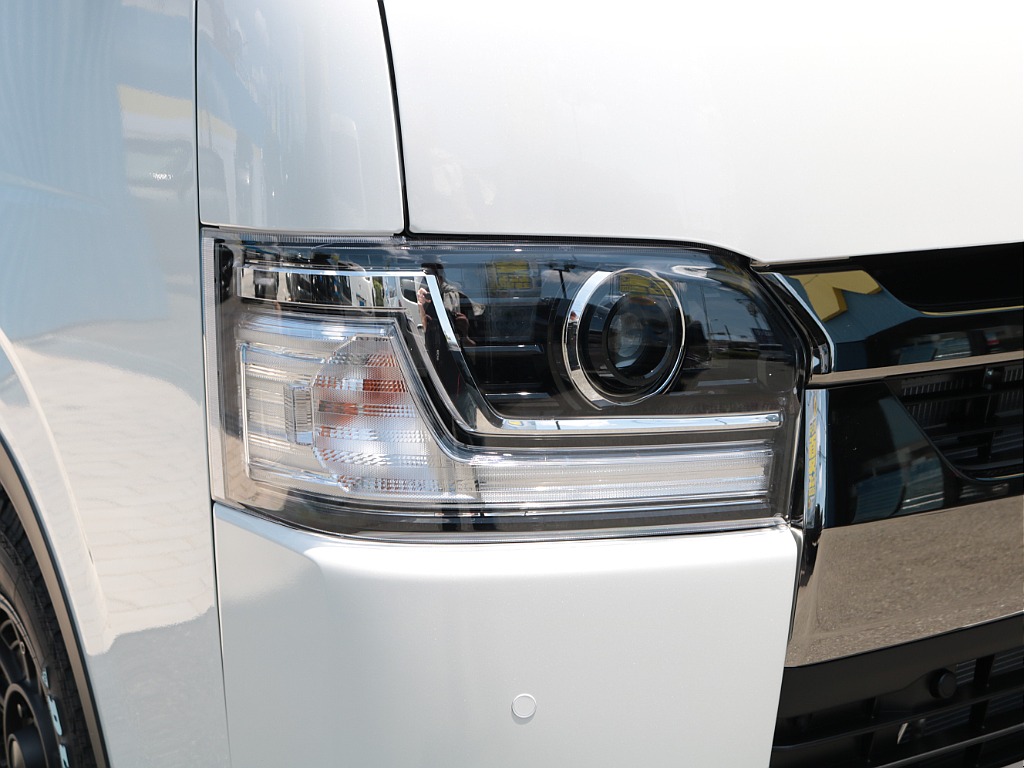 Bi-BeamLEDヘッドランプで先進的なヘッドライトシステムを！
