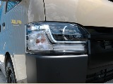 Bi-BeamLEDヘッドランプ装着。前方を明るくムラなく照らします！