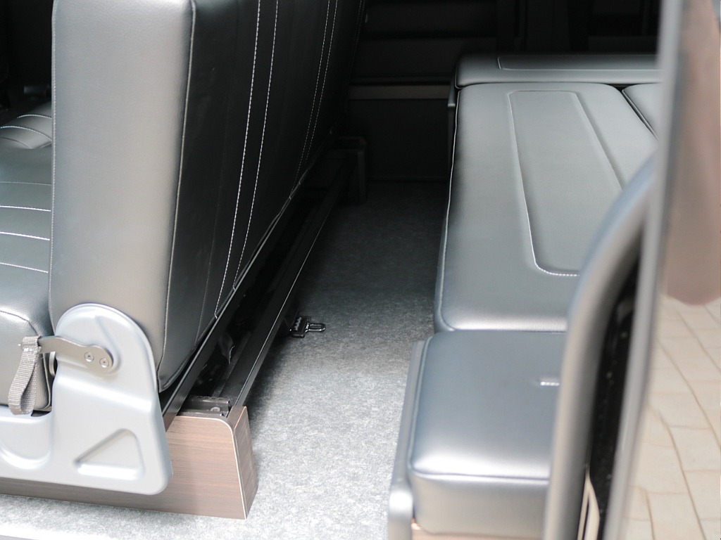 トヨタ&nbsp;ハイエース&nbsp;ワゴン2.7GLロング ミドルルーフ&nbsp;シートアレンジＮＥＷＡＳ(ニューアス)&nbsp;熊本県の詳細画像&nbsp;その20