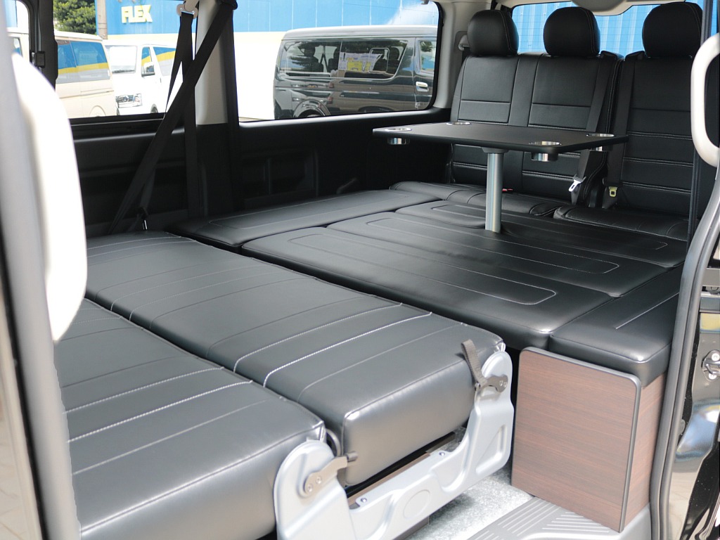 トヨタ&nbsp;ハイエース&nbsp;ワゴン2.7GLロング ミドルルーフ&nbsp;シートアレンジＮＥＷＡＳ(ニューアス)&nbsp;熊本県の詳細画像&nbsp;その3