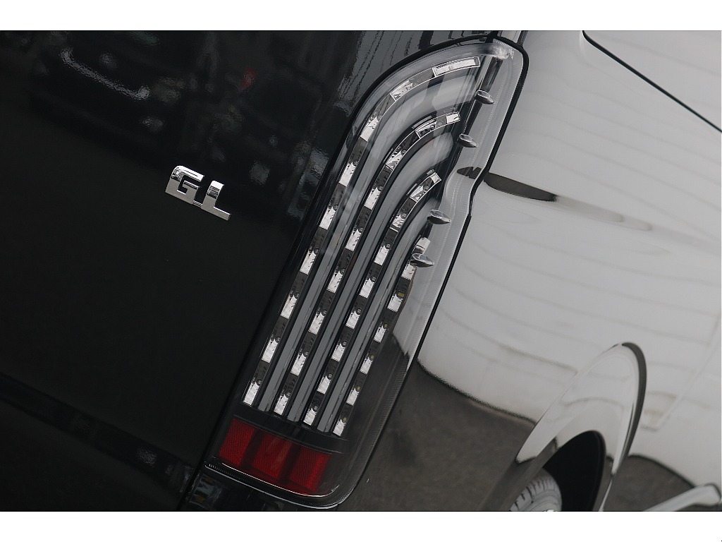 トヨタ ハイエース ワゴン2.7GLロング ミドルルーフ 4WD スタンダードシート ベッドキット ローダウン エアロ BIGX 神奈川県の詳細画像 その8