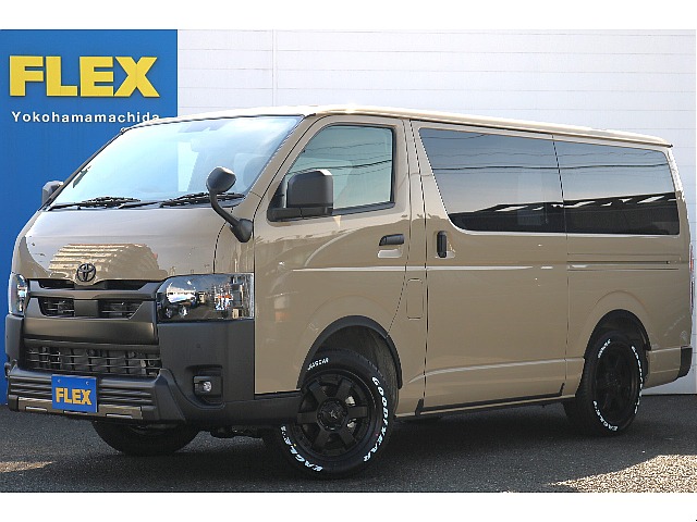 車好きがこだわる】FLEX専用カラーのトヨタ ハイエース専用17インチ 