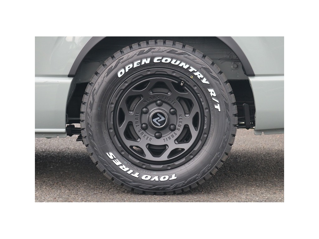 トヨタ ハイエースバン(28枚目)