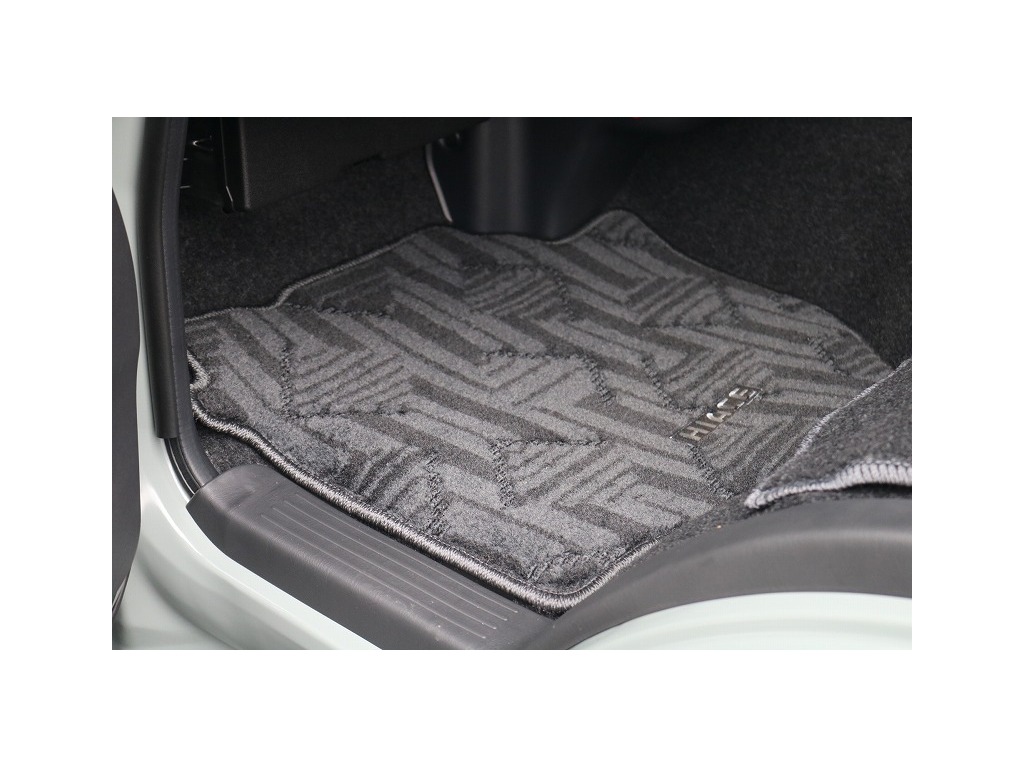 トヨタ ハイエースバン(32枚目)