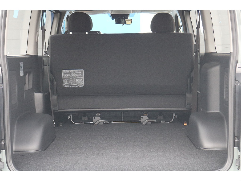 トヨタ ハイエースバン(38枚目)