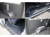 トヨタ ハイエースバン(13枚目)