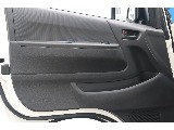 トヨタ ハイエースバン(9枚目)
