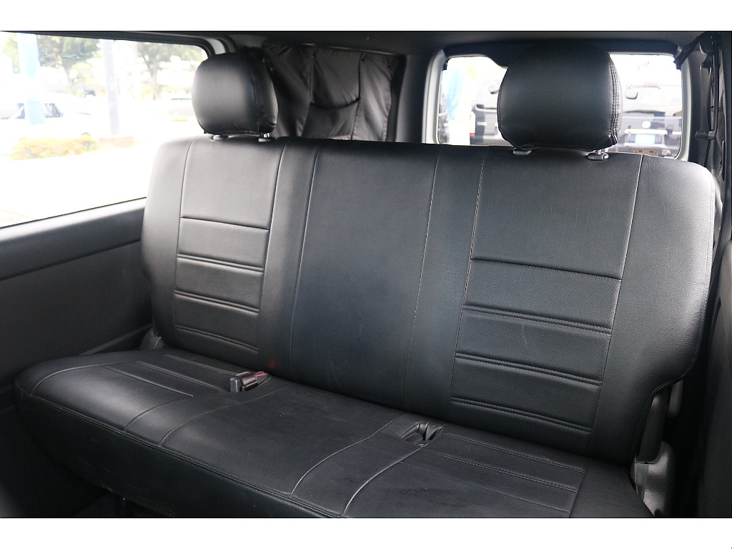 トヨタ ハイエースバン(40枚目)