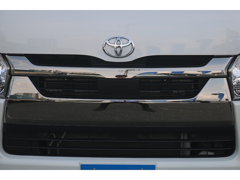 トヨタ ハイエースバン(22枚目)