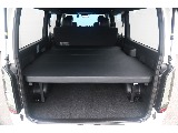 トヨタ ハイエースバン(3枚目)