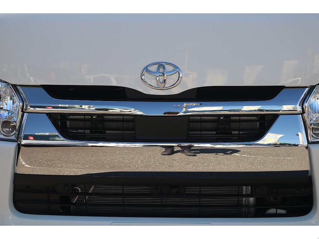 トヨタ ハイエースバン(22枚目)