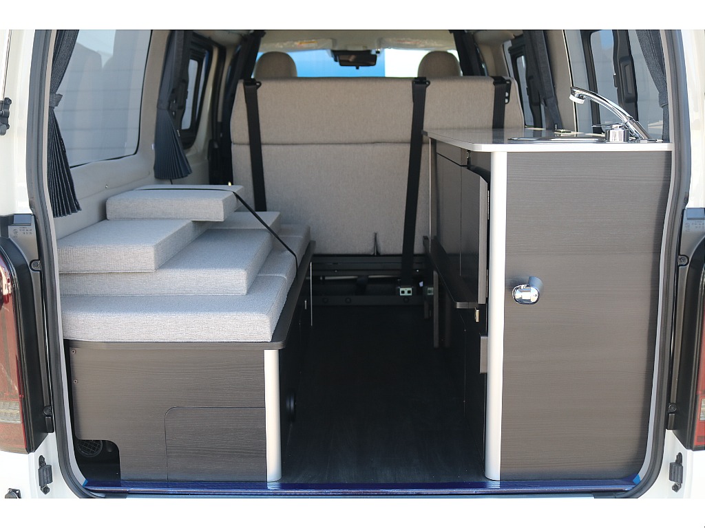 トヨタ ハイエースバン(31枚目)