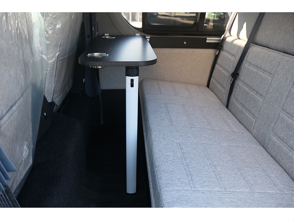 トヨタ ハイエースバン(36枚目)