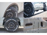 トヨタ ハイエースバン(4枚目)