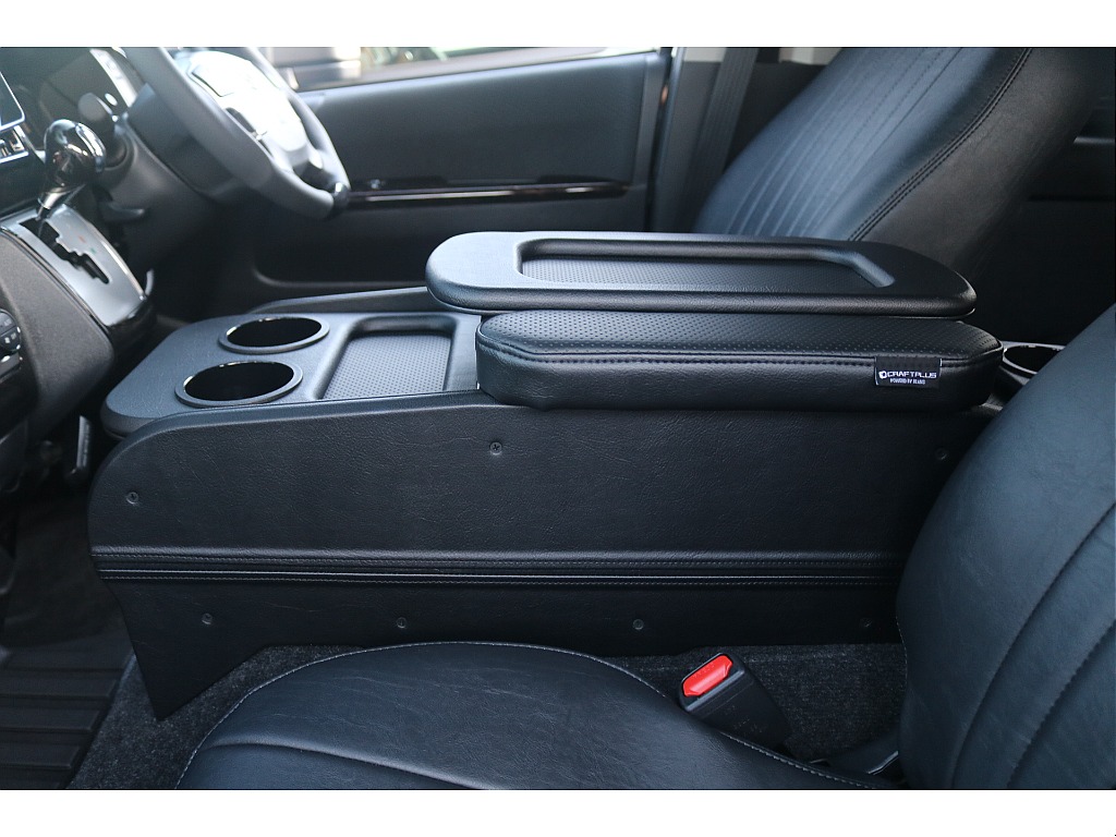 トヨタ ハイエースバン(26枚目)