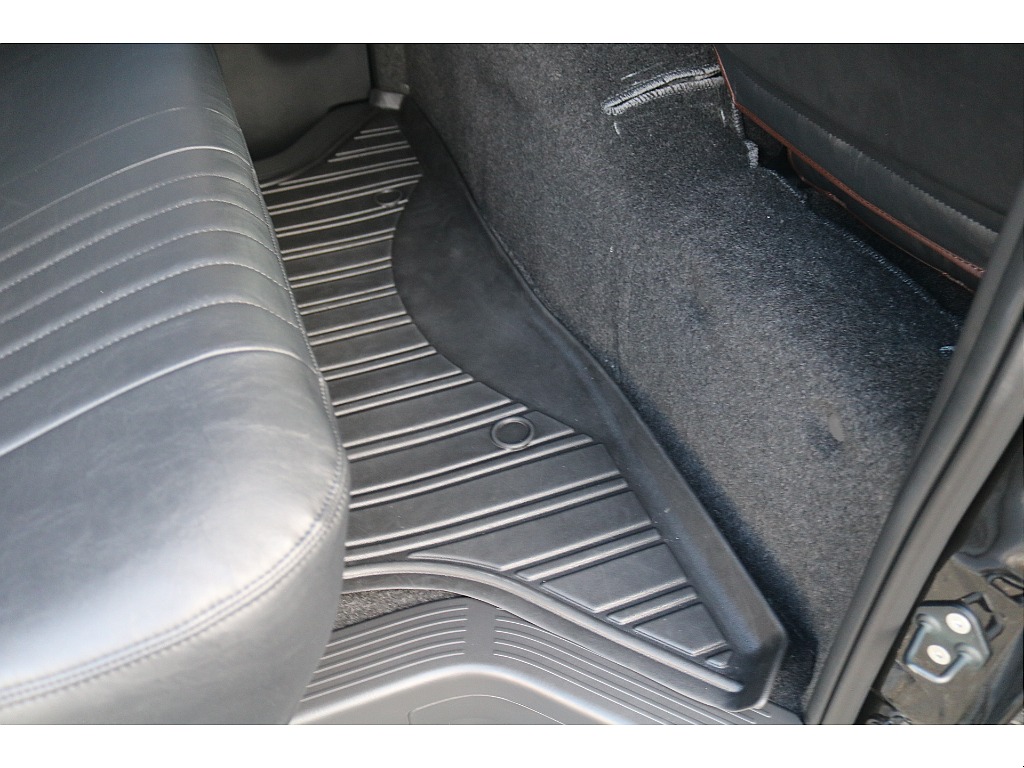 トヨタ ハイエースバン(36枚目)