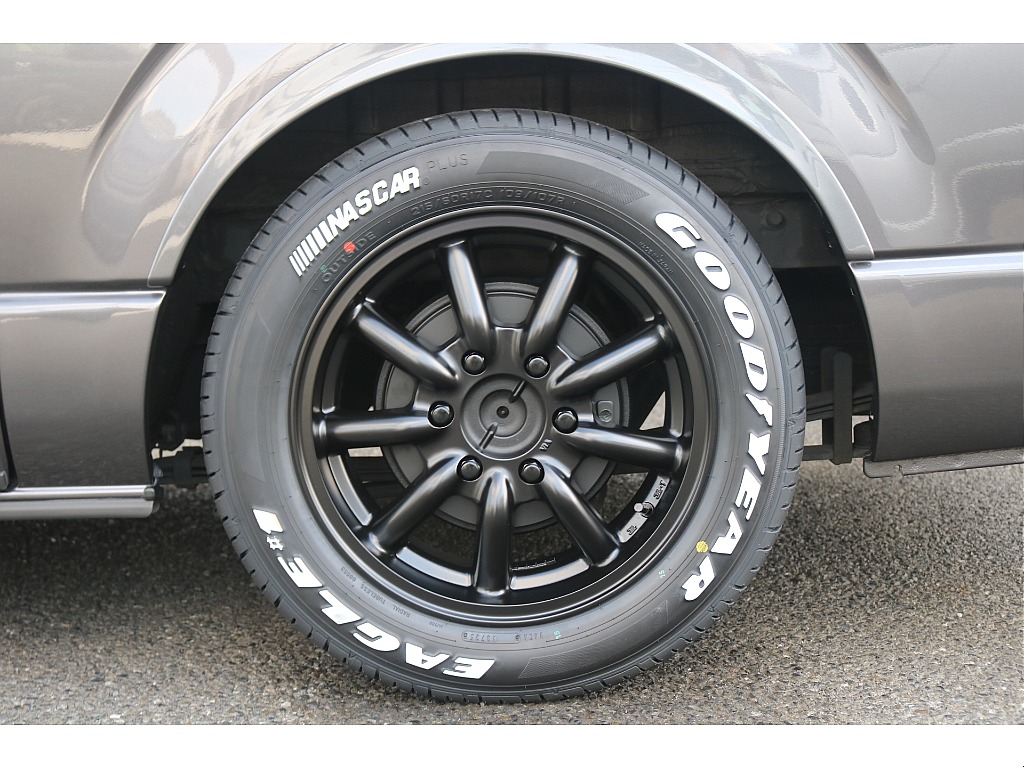 トヨタ ハイエースバン(29枚目)