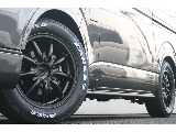 トヨタ ハイエースバン(4枚目)