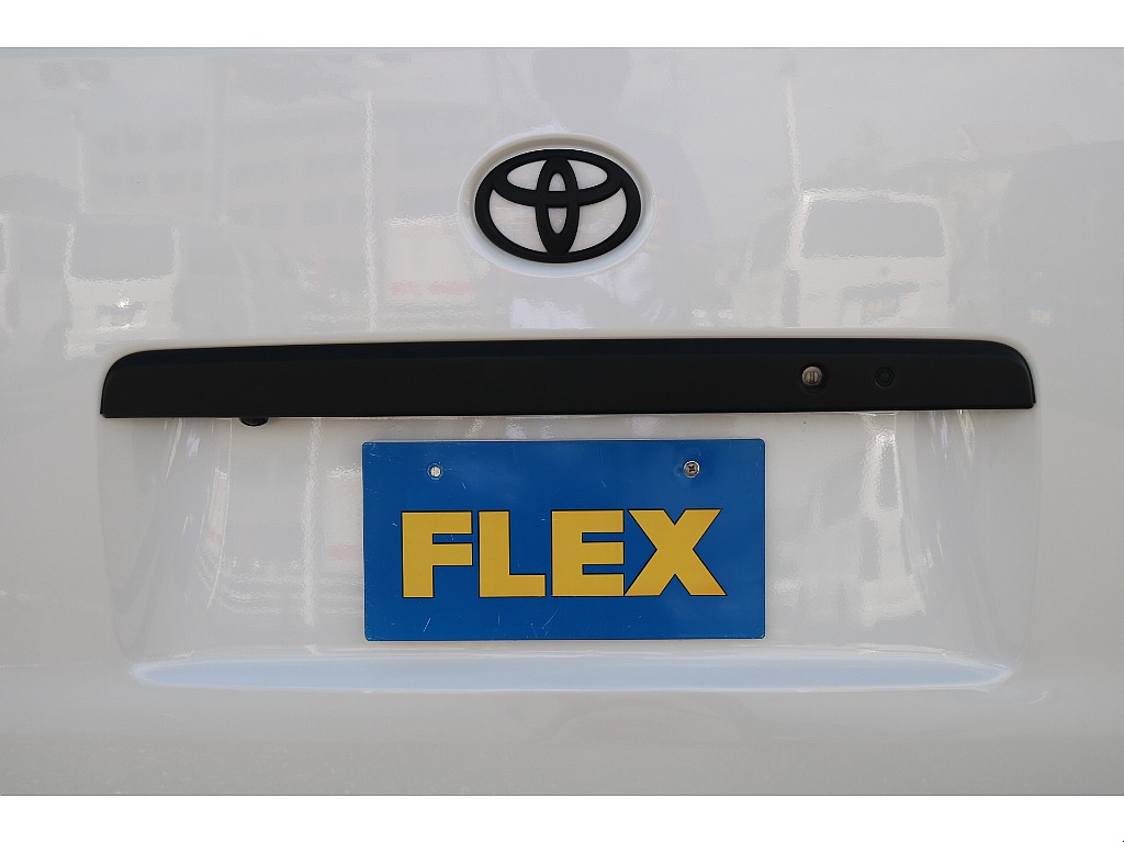 トヨタ ハイエースバン(32枚目)