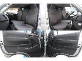 トヨタ ハイエースバン(6枚目)