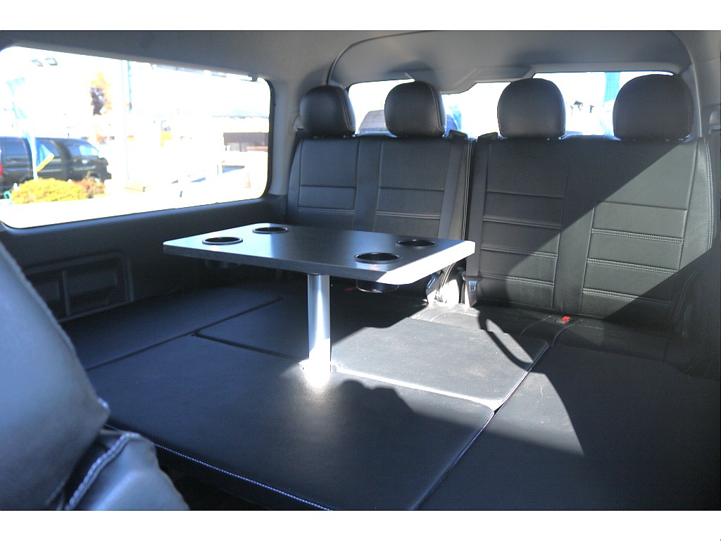 トヨタ ハイエース(16枚目)