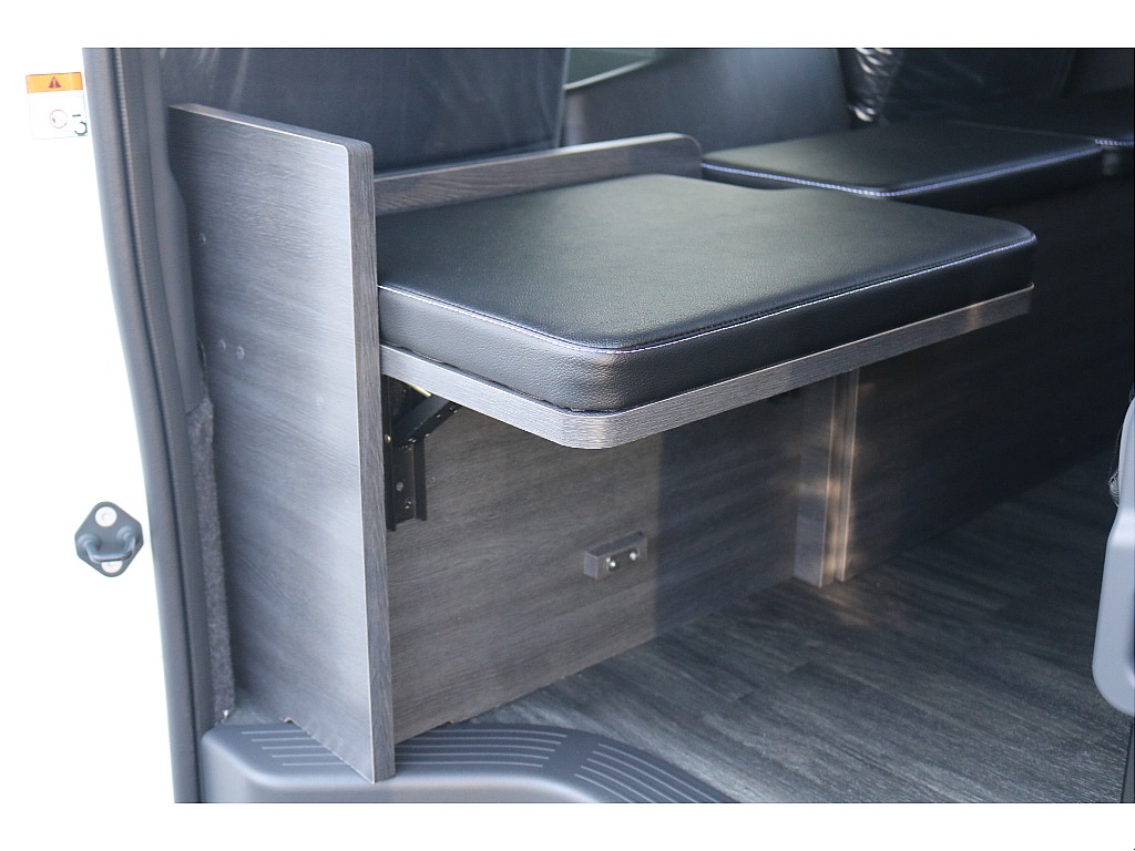 トヨタ ハイエース(34枚目)