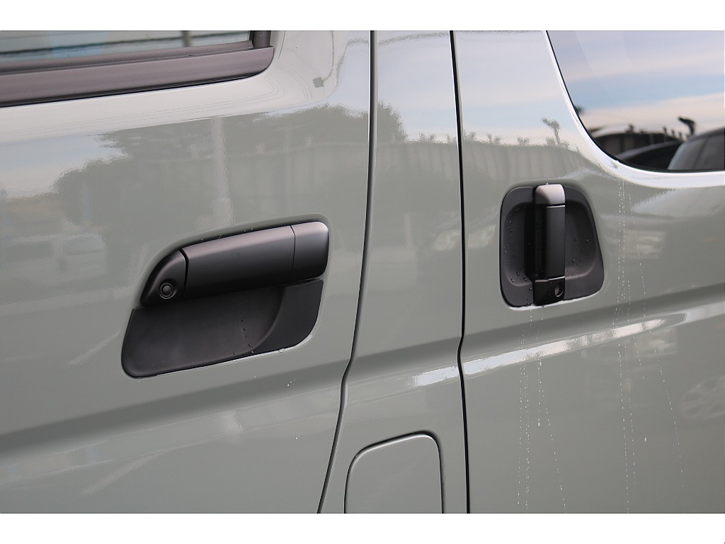 トヨタ ハイエースバン(28枚目)