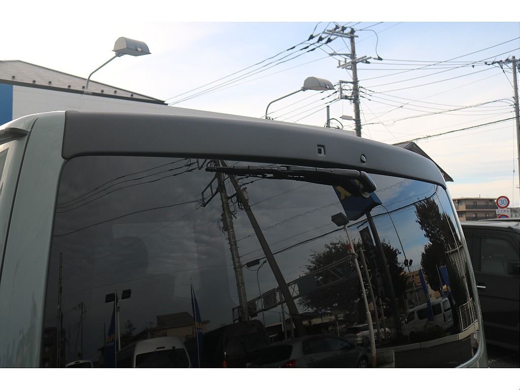 トヨタ ハイエースバン(33枚目)