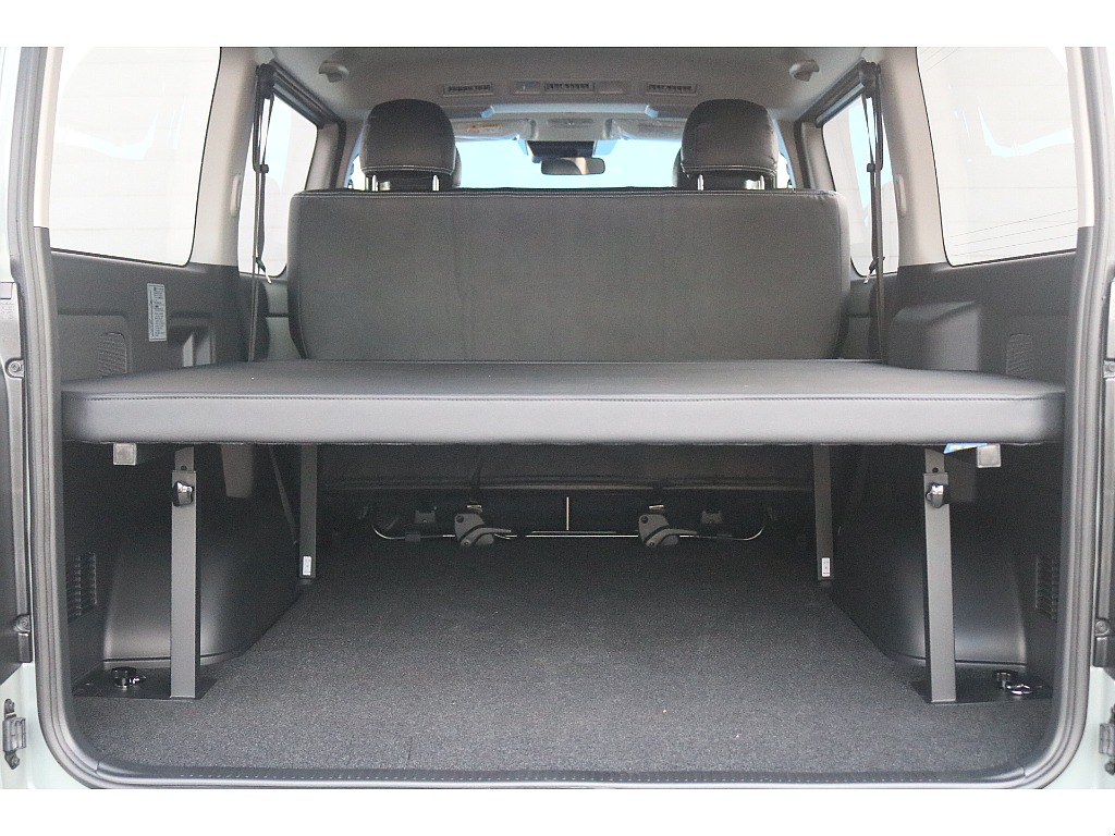 トヨタ ハイエースバン(29枚目)