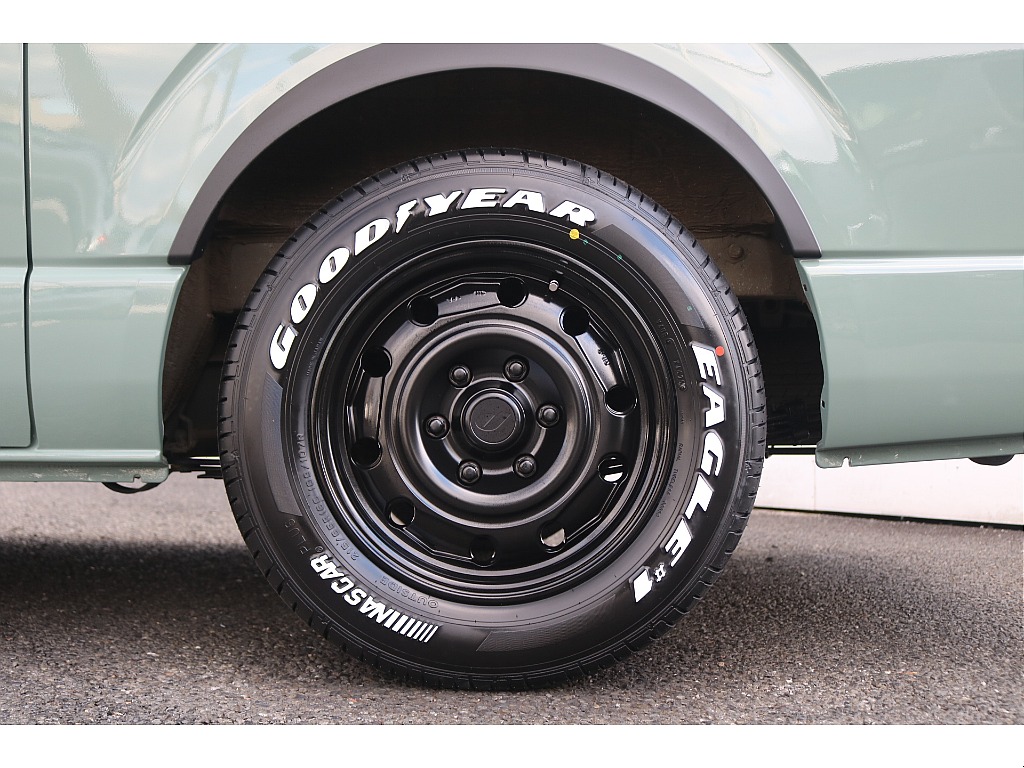 トヨタ ハイエース(28枚目)