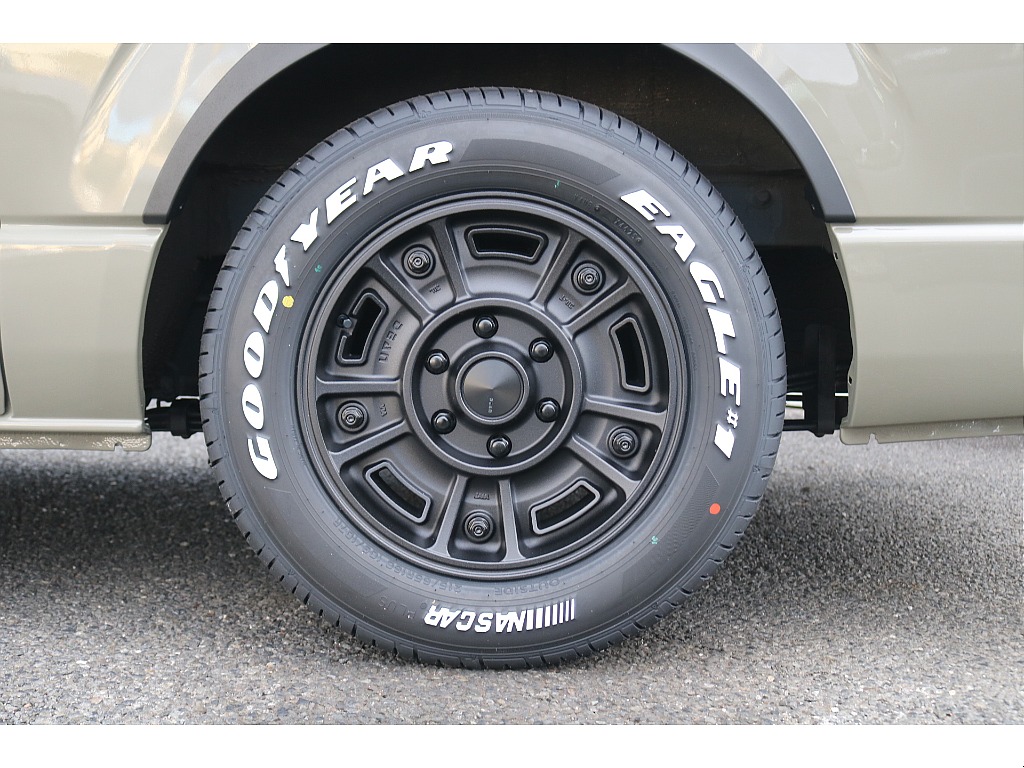 トヨタ ハイエースバン(31枚目)